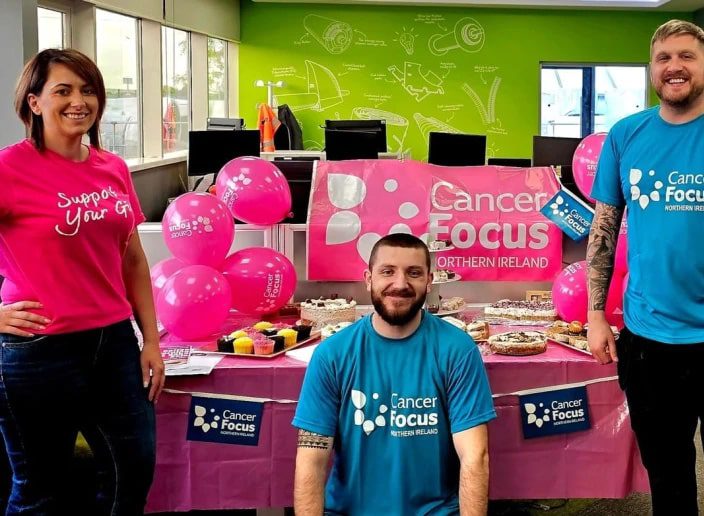 Smiley Monroe hosting a Cancer Focus charitable event